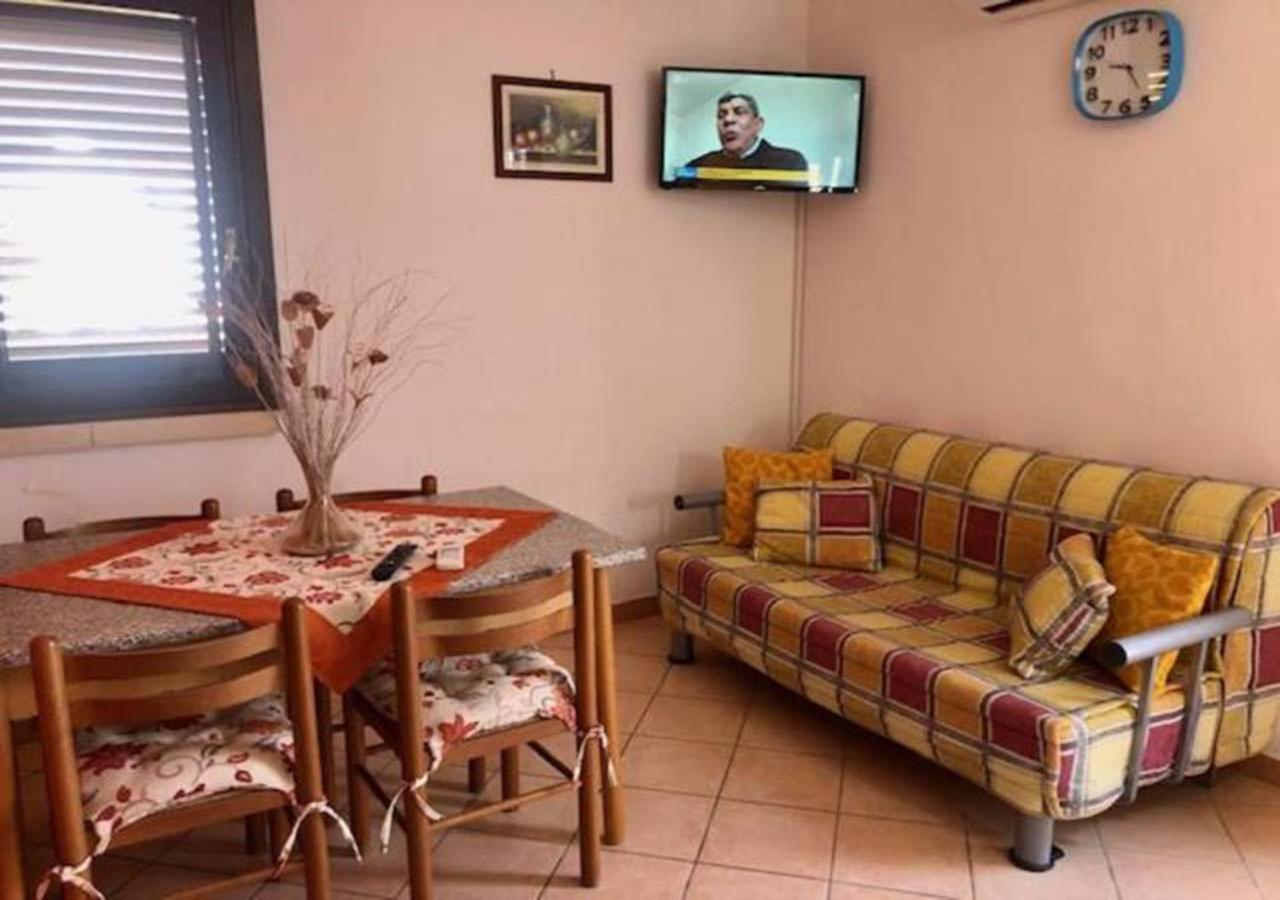 Odegos Appartamento Matilda Roca المظهر الخارجي الصورة